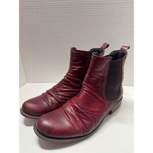 Miz Mooz Lissie Antique Red Leather Ruched Chelsea Ankle Boots Womens 8.5
